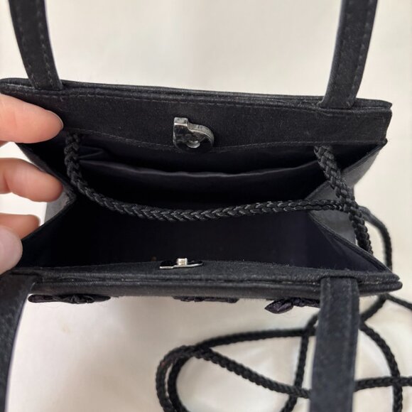 Dark Floral Twinkle Embroidered Purse - Picture 8 of 9